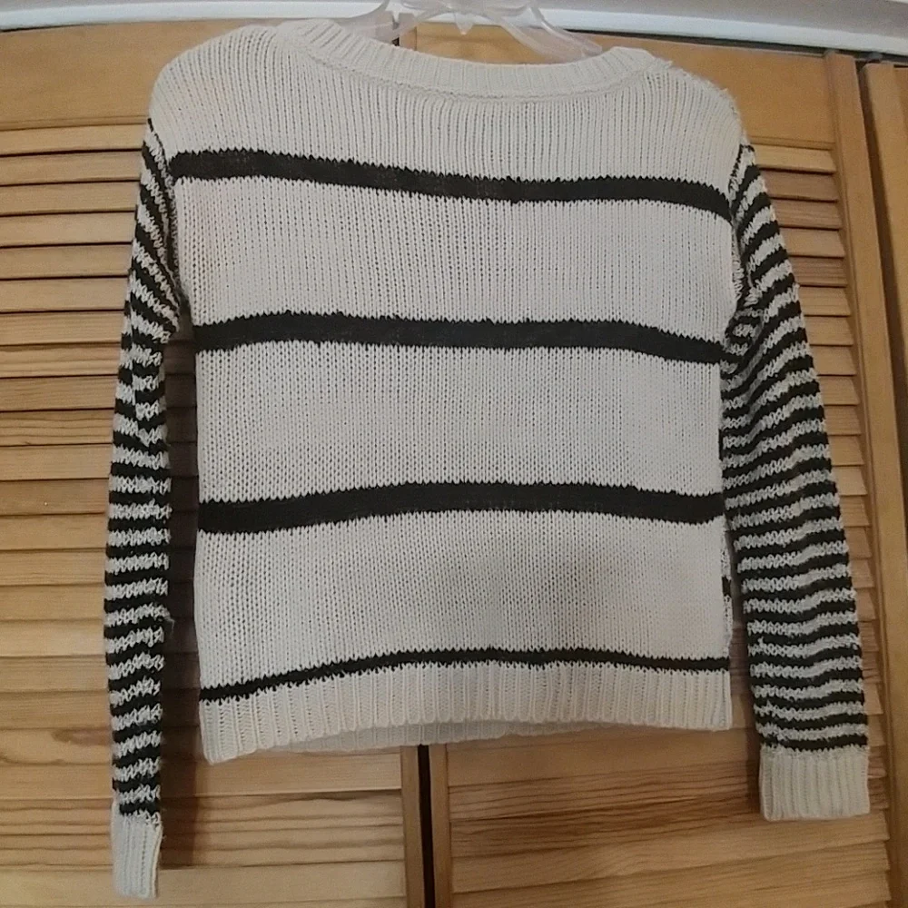 REWIND Cozy Soft Black & Cream Sweater M